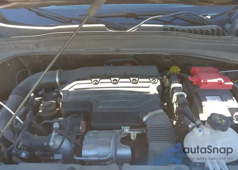 2022 Jeep Renegade Altitude 4X4 из США, поврежденный, VIN ZACNJDE11NPN88176